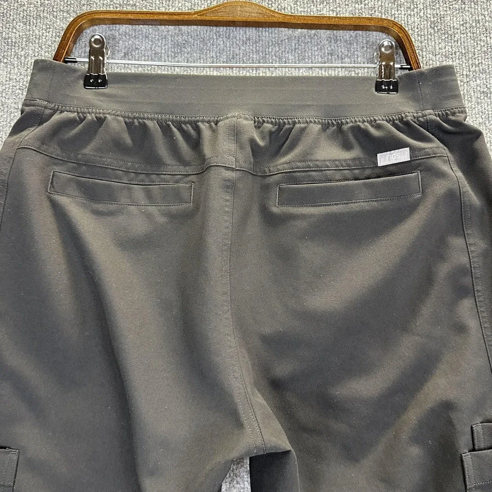 FIGS Technical Collection Cargo Pants Mens Large Black Axim Scrub Stretch